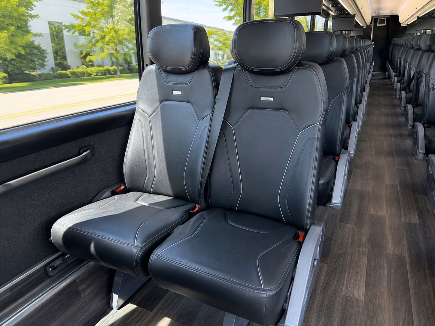 how trip distance and duration affect charter bus rates in kirkland
