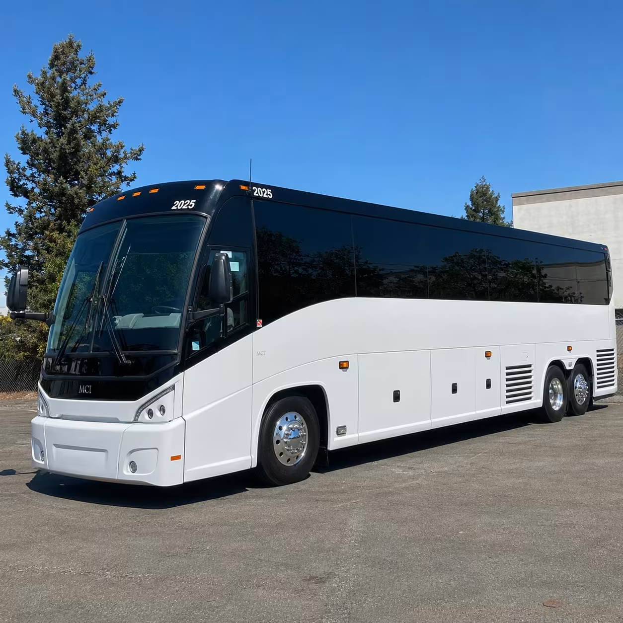 kirkland charter bus rentals to climate pledge arena concerts
