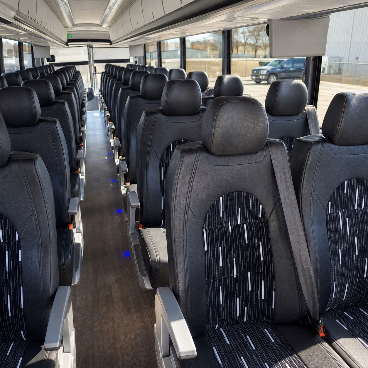 kirkland charter bus
