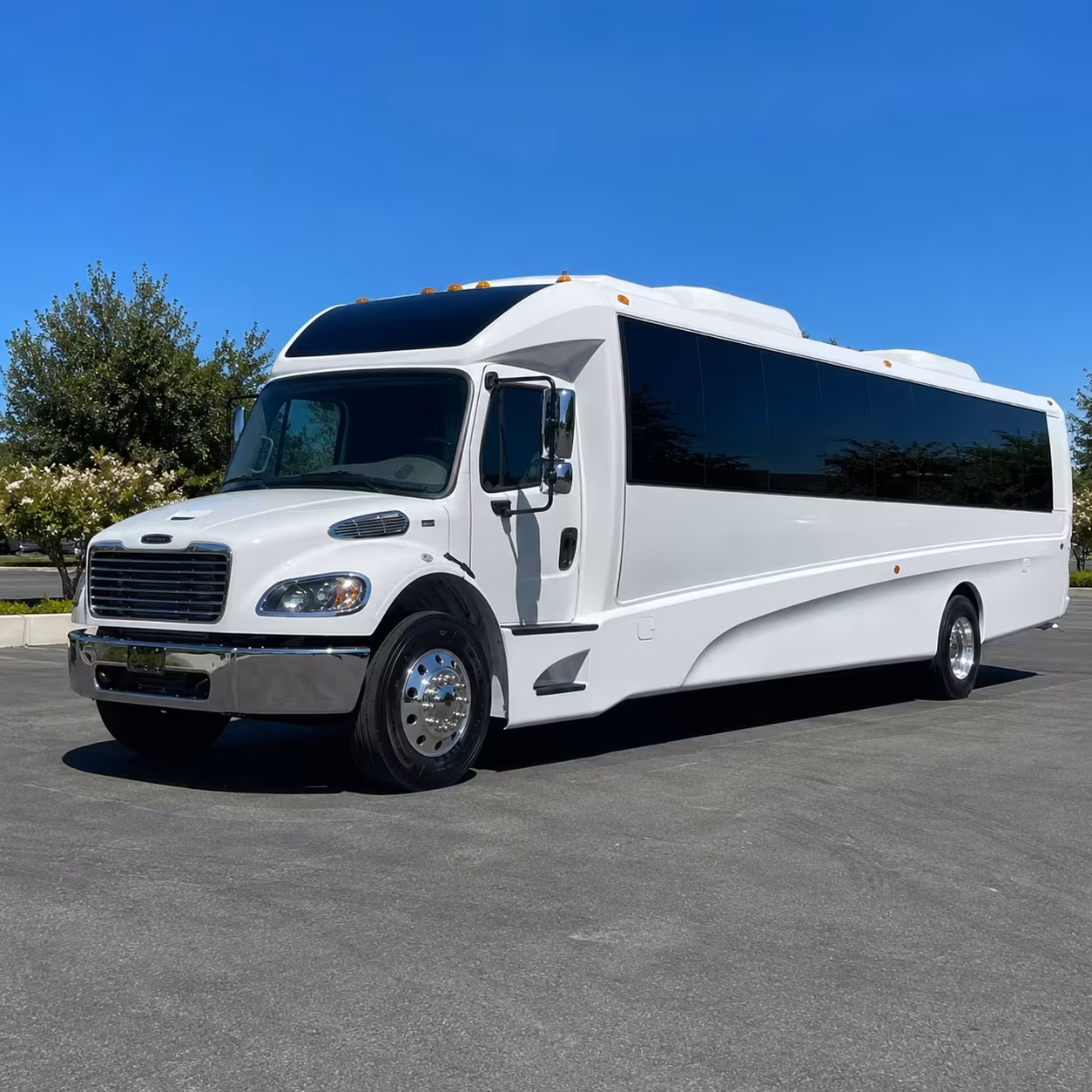 kirkland minibus rentals to the museum of flight and mohai