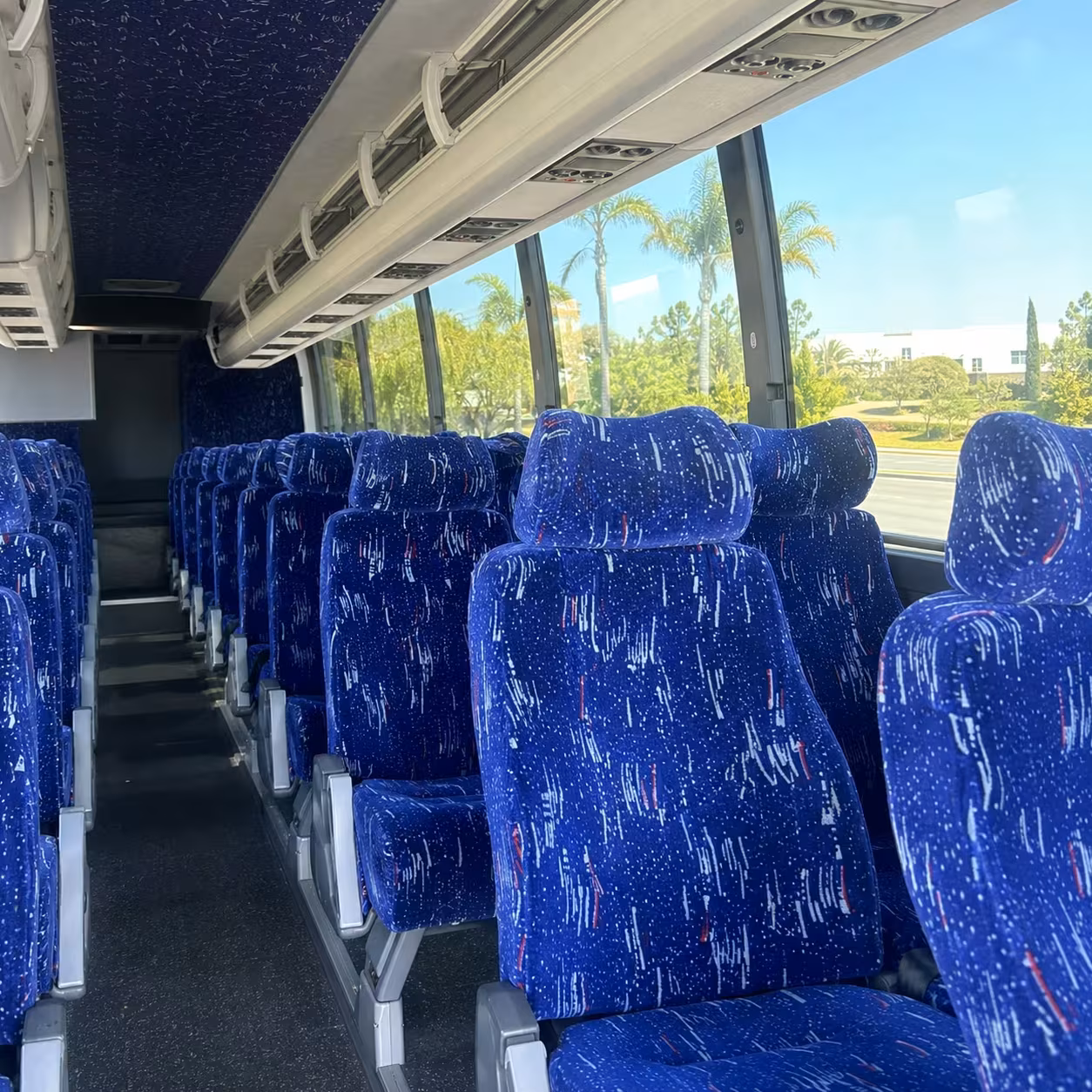 long distance prom charter buses from kirkland to seattle