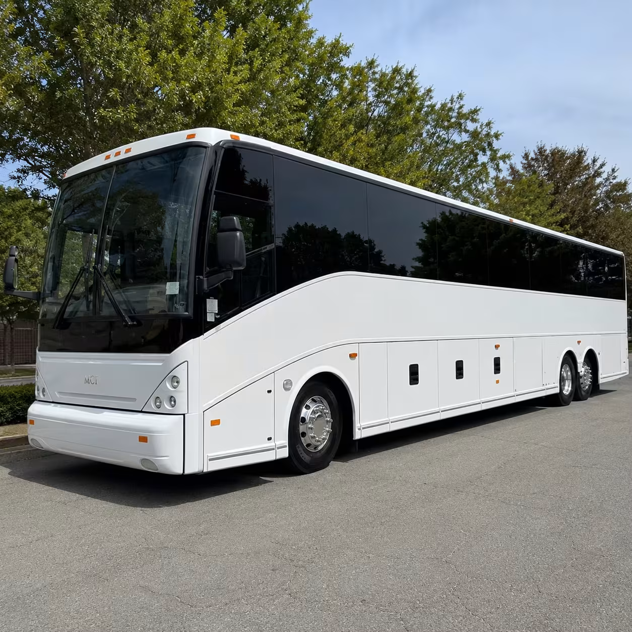 not in kirkland you can still find airport transportation nearby