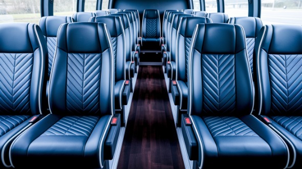 kirkland 20 passenger minibus rental