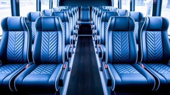 kirkland 25 passenger minibus rental