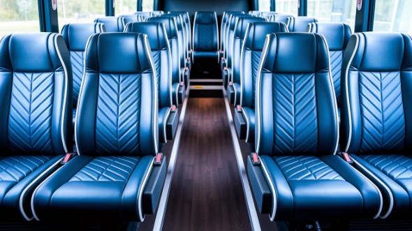 kirkland 28 passenger minibus rental