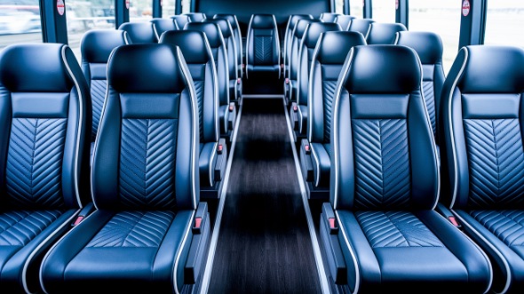 kirkland 30 passenger minibus rental